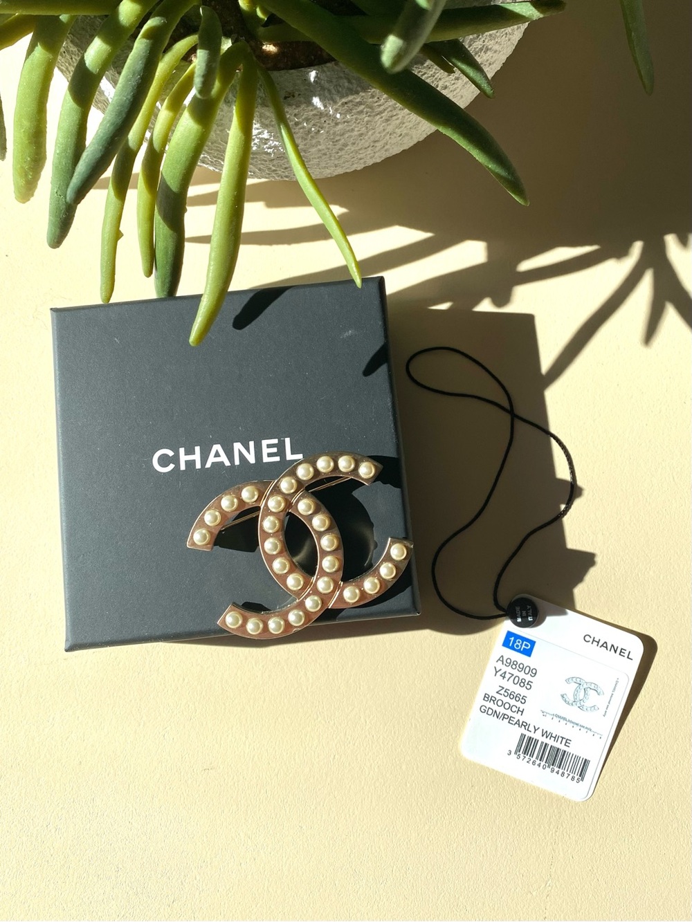 CHANEL - Golden Metallic & Pearl CC Brooch Pin